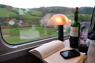 Chill out by high-speed train along the Rhone Valley!