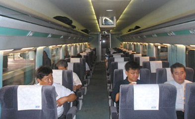 First class on the Seoul to Pusan KTX train