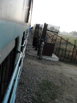 Train crossing the border between India & Pakistan