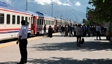 The Dogu Express at a station in Eastern Turkey