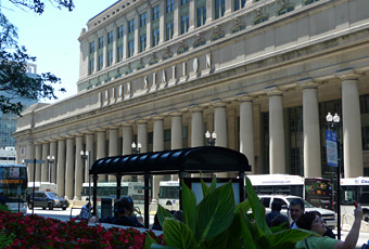 Chicago Union Station, exterior