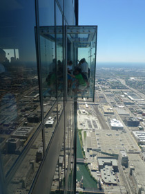 The vertigo-inducing glass 'pods' on the Sears Tower SkyDeck