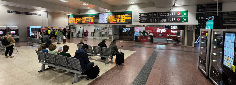 Madrid Chamartin concourse & departures board