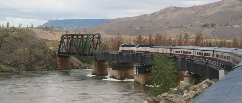 Rocky Mountaineer on Thompson River