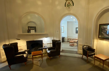 Sleeper lounge at London Paddington - Queen Victoria's waiting room
